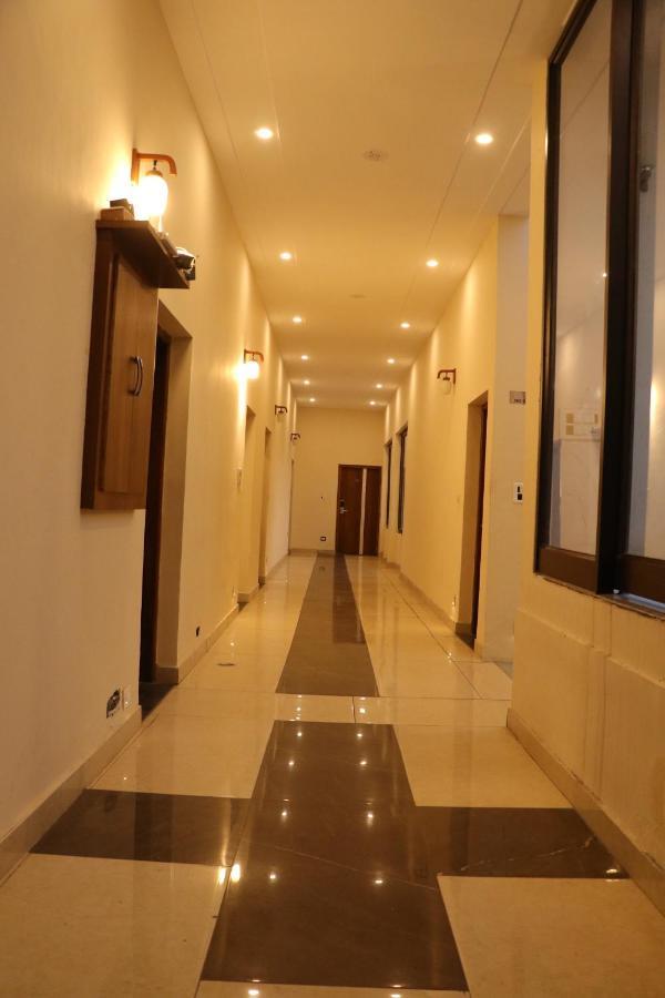 Hotel Pushap Palace Patiala Exterior photo